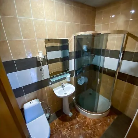 Casa Del Pozitiff * Slavske