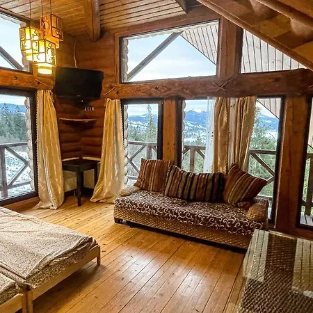 Casa Del Pozitiff * Slavske