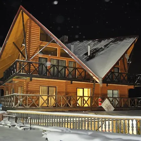 Casa Del Pozitiff Slavske