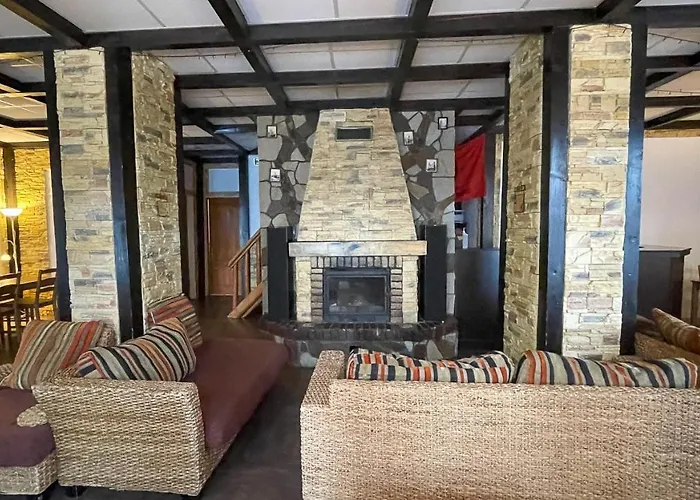 Casa Del Pozitiff * Slavske