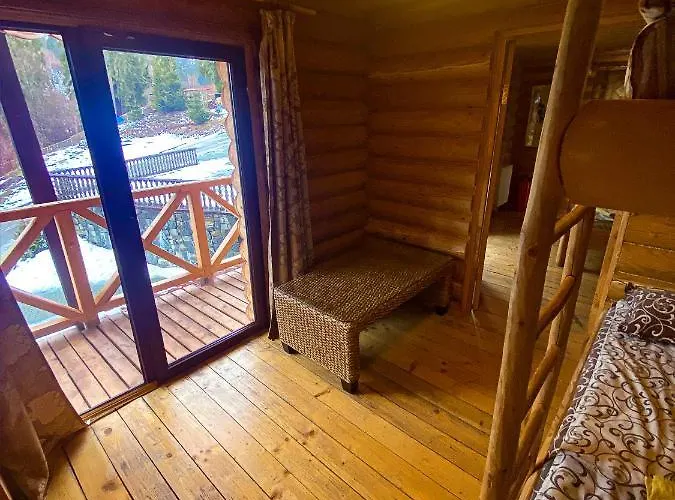 Casa Del Pozitiff Hotel Slavske