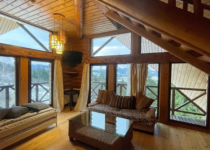 Casa Del Pozitiff Slavske