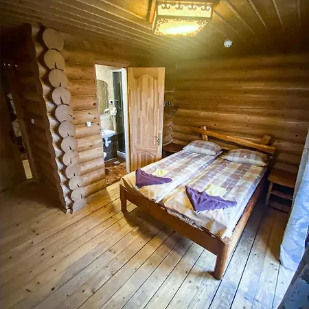 Otel Casa Del Pozitiff Slavske