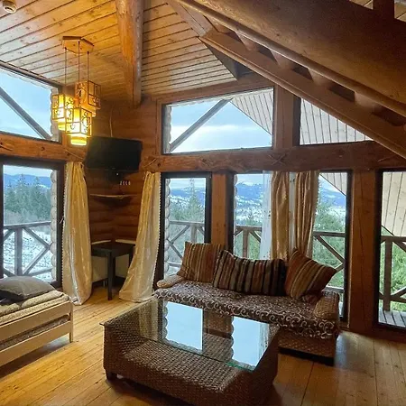Casa Del Pozitiff Slavske
