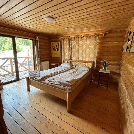 Otel Casa Del Pozitiff *